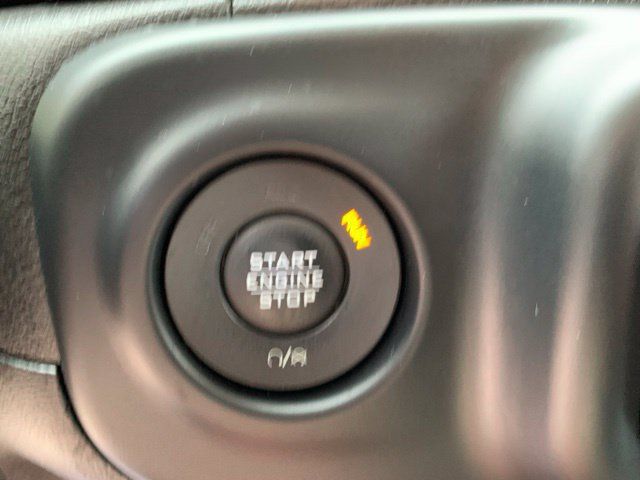 Used 2019 Jeep Wrangler Unlimited Sport S AWD/4WD image 31