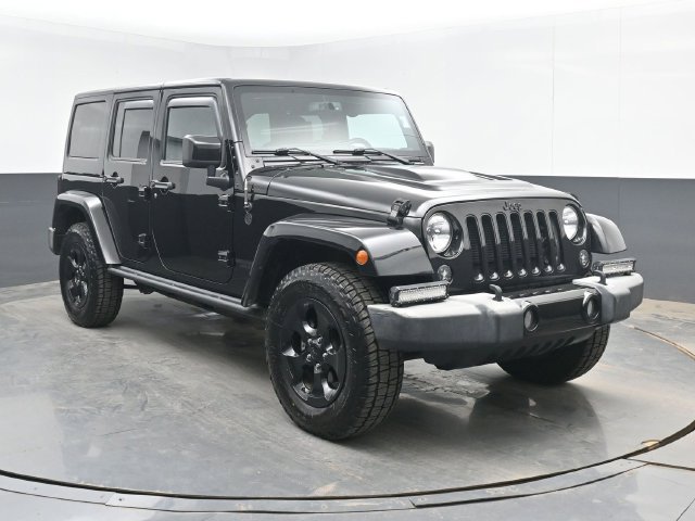 Used 2015 Jeep Wrangler Unlimited Sahara AWD/4WD image 2