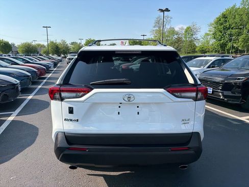 Used 2023 Toyota RAV4 XLE w/ XLE Grade Weather Package AWD/4WD image 6