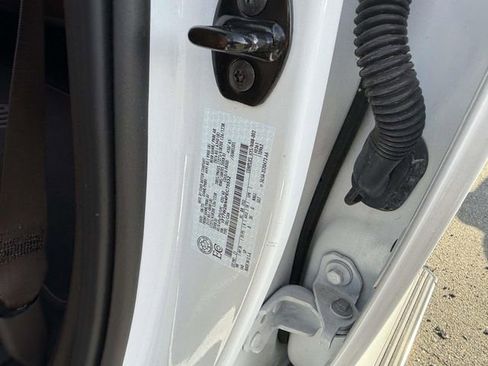 Certified 2023 Ford F250 King Ranch AWD/4WD image 18
