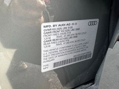 Used 2023 Audi Q3 2.0T Premium image 26