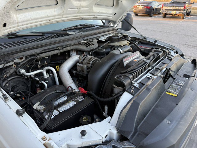 Used 2007 Ford F550 2WD Regular Cab Super Duty image 25