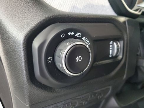 Used 2024 Jeep Wrangler Sport S image 29