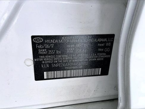 Used 2017 Hyundai Sonata SE w/ Cargo Package FWD image 16