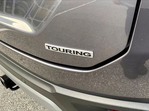 Used 2025 Honda Pilot Touring image 8