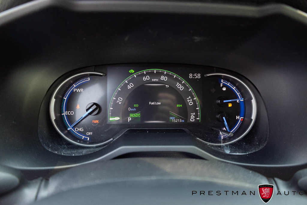 Used 2025 Toyota RAV4 XLE AWD/4WD image 26