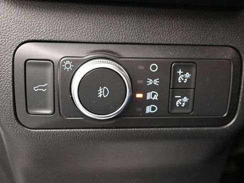Used 2020 Ford Escape SEL FWD image 25