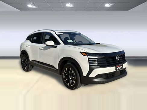 New 2025 Nissan Kicks SV w/ SV Premium Package image 6