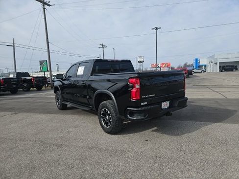 Used 2023 Chevrolet Silverado 1500 ZR2 w/ Technology Package AWD/4WD image 8