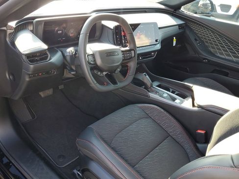 New 2025 Dodge Charger R/T w/ Quick Order Package 25M R/T image 2