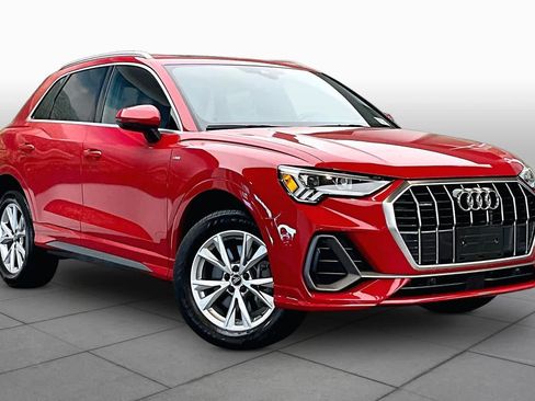 Used 2024 Audi Q3 2.0T Premium AWD/4WD image 3