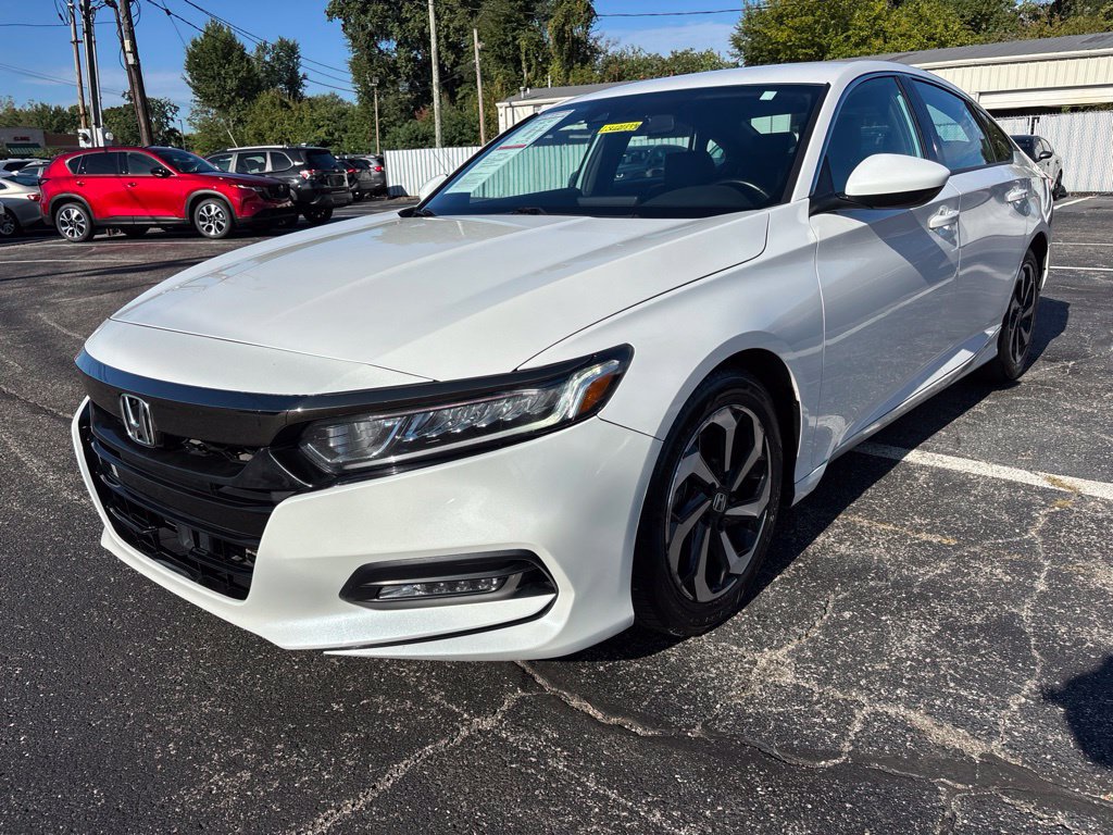 Used 2020 Honda Accord Sport image 3