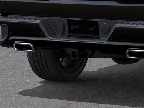 New 2026 Chevrolet Silverado 1500 High Country w/ High Country Premium Package AWD/4WD image 14