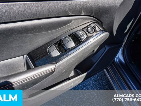 Used 2025 Nissan Altima 2.5 SR FWD image 52