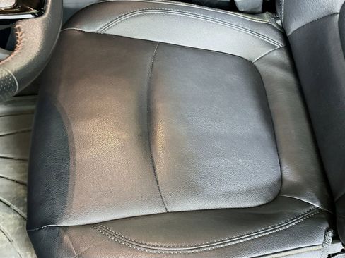 Certified 2023 Toyota Sienna XSE image 19