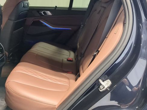 Used 2024 BMW X5 M60i image 19