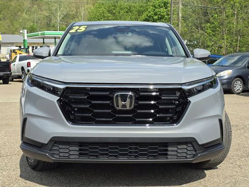 Used 2025 Honda CR-V EX image 12