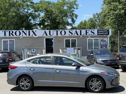 Used 2018 Hyundai Elantra SEL FWD image 1