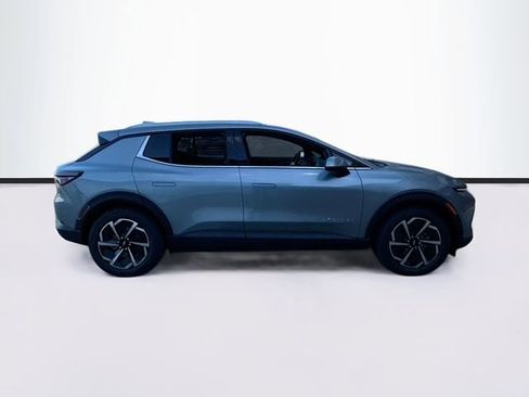 New 2026 Chevrolet Equinox EV LT FWD image 5