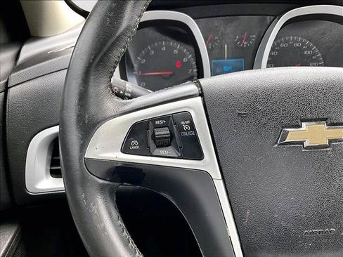 Used 2017 Chevrolet Equinox LT w/ Convenience Package FWD image 18