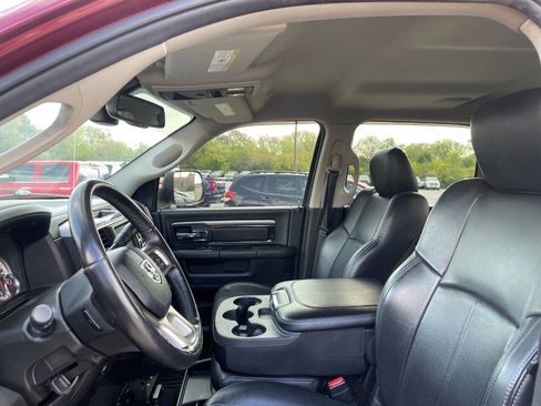 Used 2018 RAM 2500 Laramie w/ Sport Appearance Group image 18