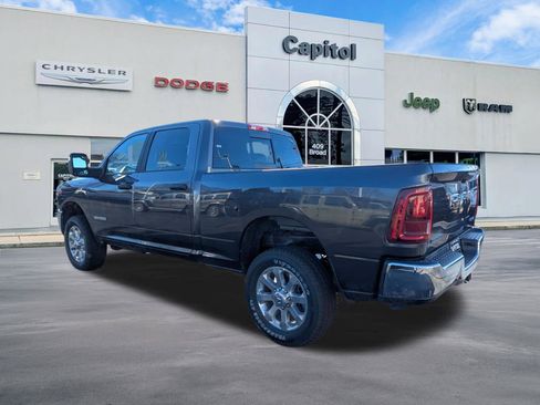 New 2026 RAM 2500 Big Horn AWD/4WD image 4