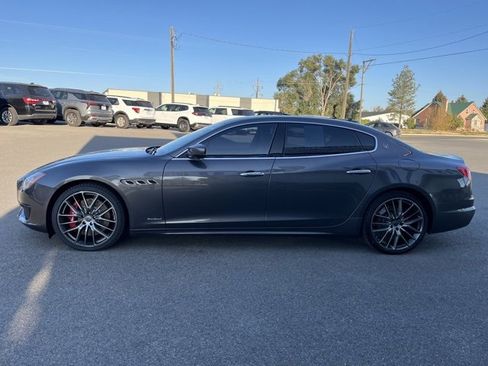 Used 2017 Maserati Quattroporte GTS GranSport image 7