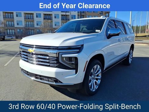 New 2025 Chevrolet Suburban Premier image 34