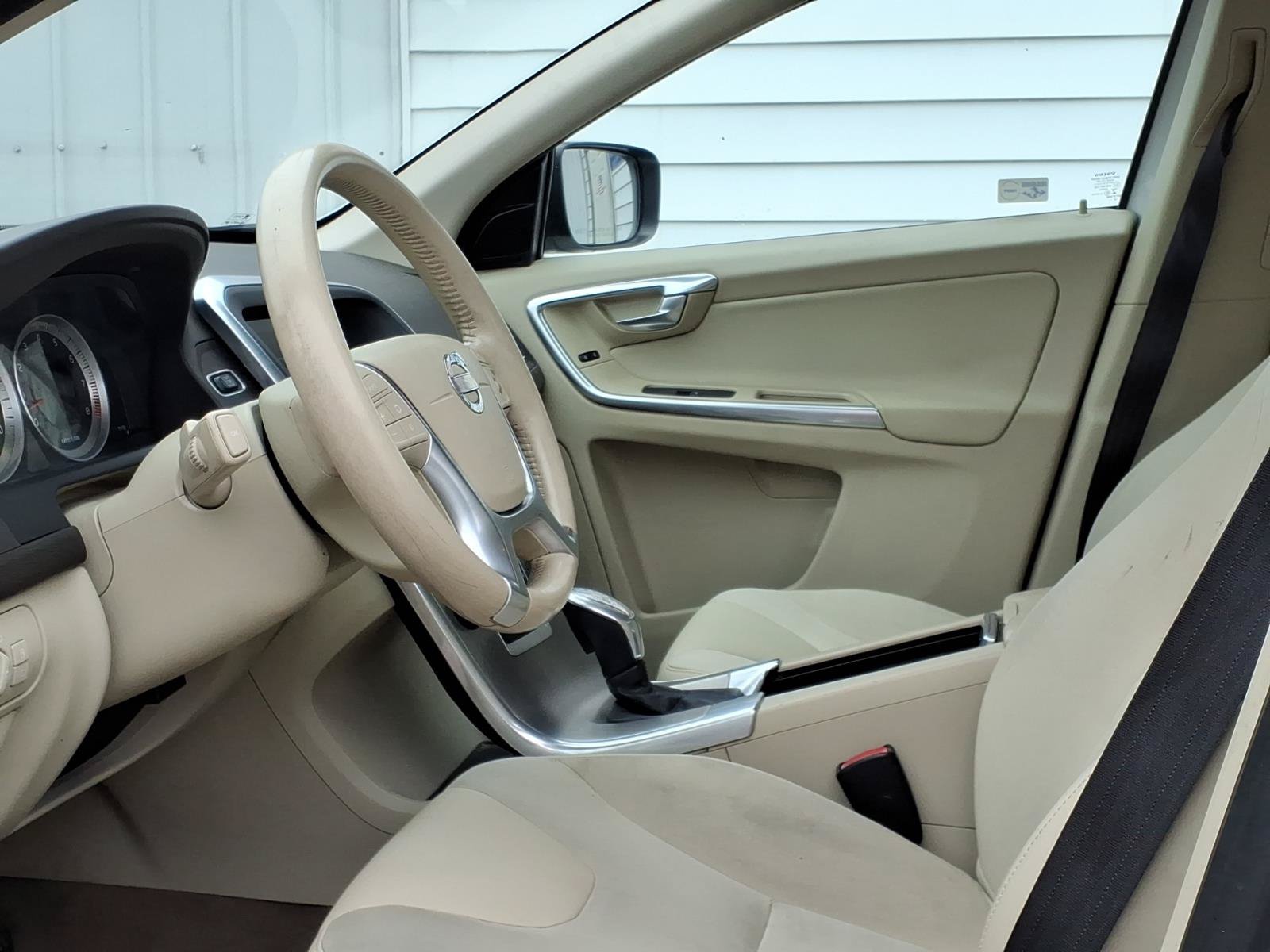 Used 2013 Volvo XC60 3.2 FWD image 8