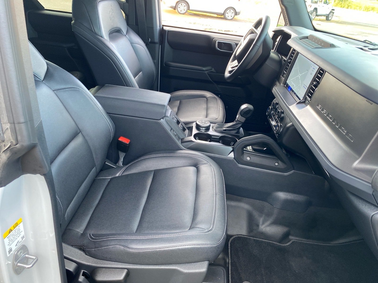 Used 2026 Ford Bronco Badlands AWD/4WD image 28