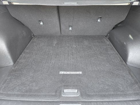 Used 2022 Hyundai Tucson SEL w/ Winter Package image 31