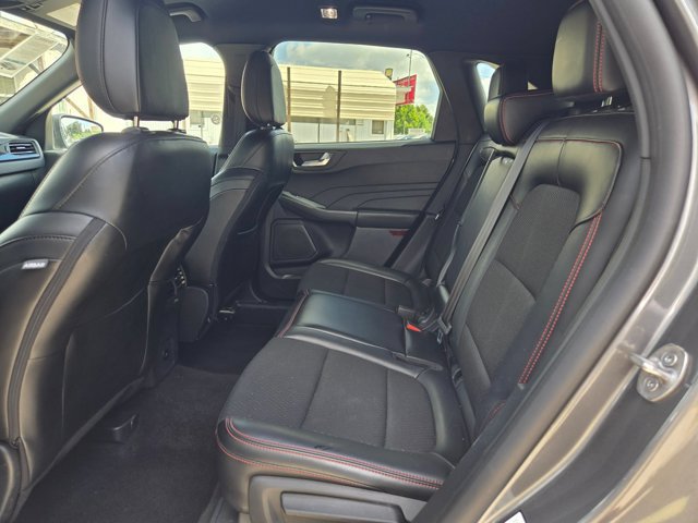 Used 2025 Ford Escape ST-Line AWD/4WD image 25