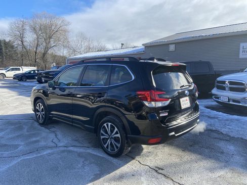 Used 2020 Subaru Forester Limited image 3