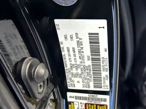 Used 2023 Toyota Tundra Limited AWD/4WD image 26
