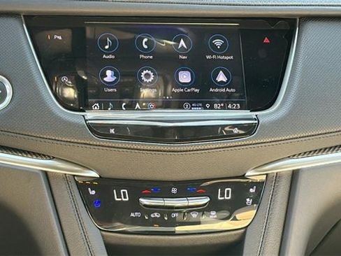 New 2025 Cadillac XT5 Sportv image 17