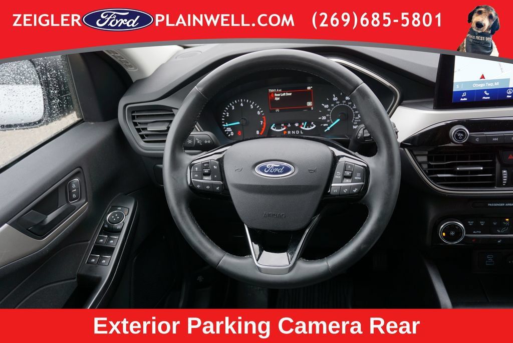Used 2022 Ford Escape SE w/ Cold Weather Package FWD image 15