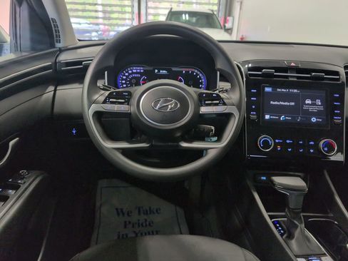 Used 2023 Hyundai Tucson SE AWD/4WD image 14