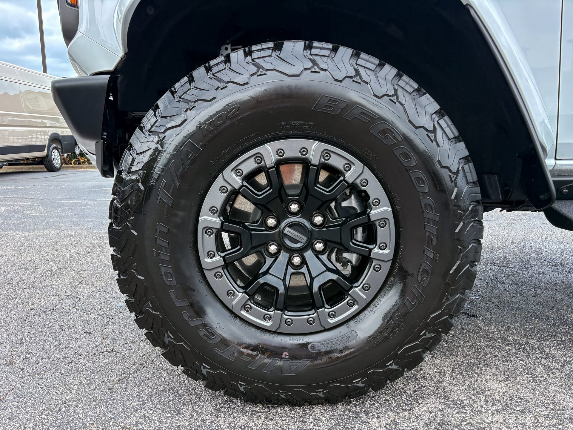 Used 2025 Ford Bronco Raptor w/ Interior Carbon Fiber Pack AWD/4WD image 33