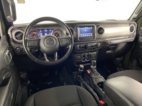 Used 2022 Jeep Wrangler Unlimited Sport AWD/4WD image 17