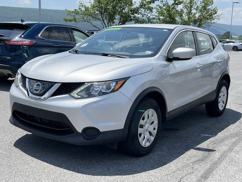Used 2018 Nissan Rogue Sport S AWD/4WD image 10
