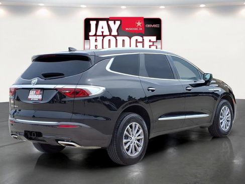 Used 2023 Buick Enclave Essence w/ Trailering Package, 5000 lbs. FWD image 6