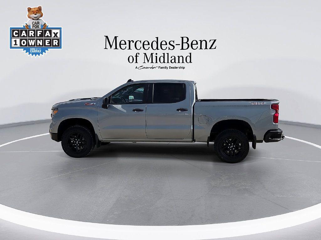 Used 2025 Chevrolet Silverado 1500 Custom Trail Boss AWD/4WD image 5