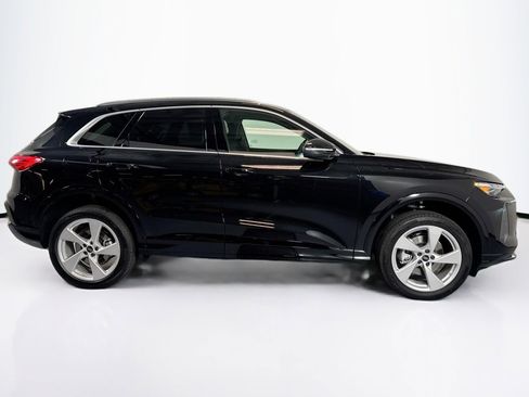 New 2025 Audi Q5 Premium Plus image 4