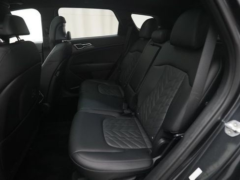 Used 2023 Kia Sportage X-Line w/ X-Line Premium Package AWD/4WD image 16