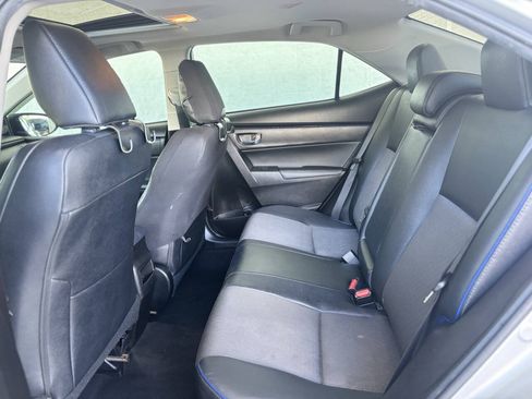 Used 2019 Toyota Corolla SE w/ SE Premium Package FWD image 19