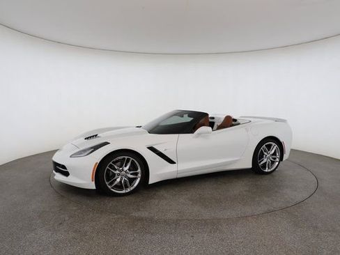 Used 2017 Chevrolet Corvette Stingray Convertible image 4