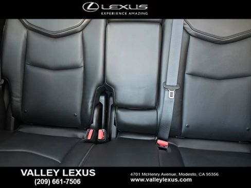 Used 2018 Cadillac XT5 Premium Luxury w/ Driver Assist Package image 11