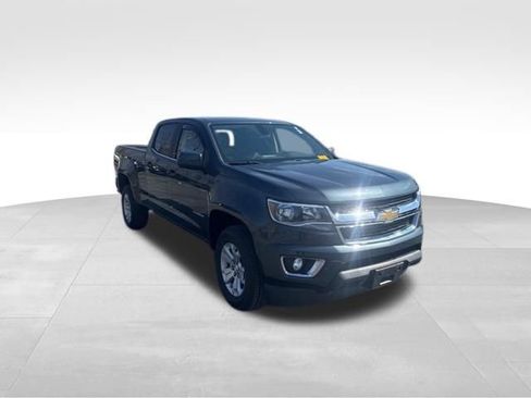 Used 2020 Chevrolet Colorado LT w/ LT Convenience Package image 8