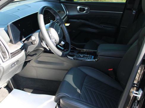 Used 2025 Kia Sorento SX Prestige image 7