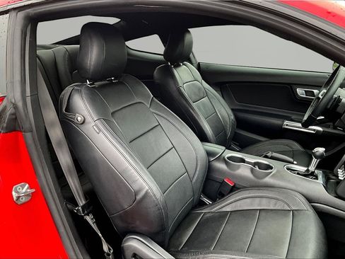 Used 2020 Ford Mustang Coupe w/ Equipment Group 101A RWD image 26